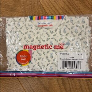 Magnetic Me Footie